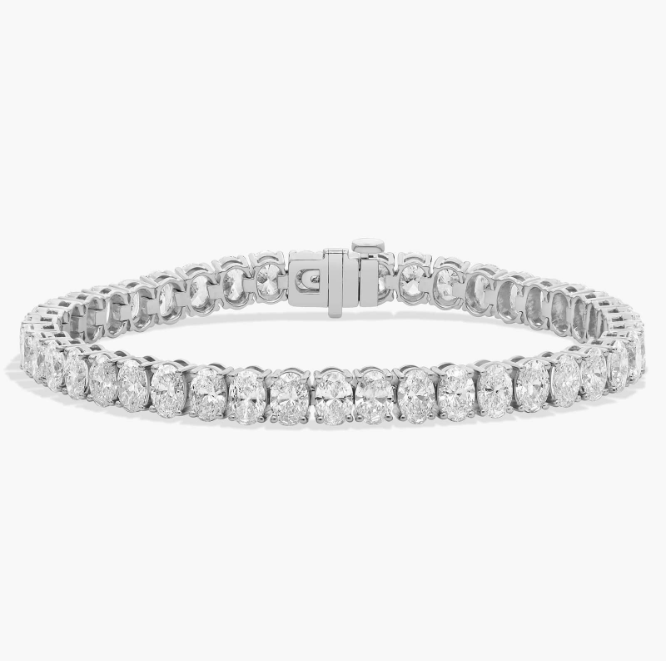 Oval Cut Classic Bracelet (0.2ct each)