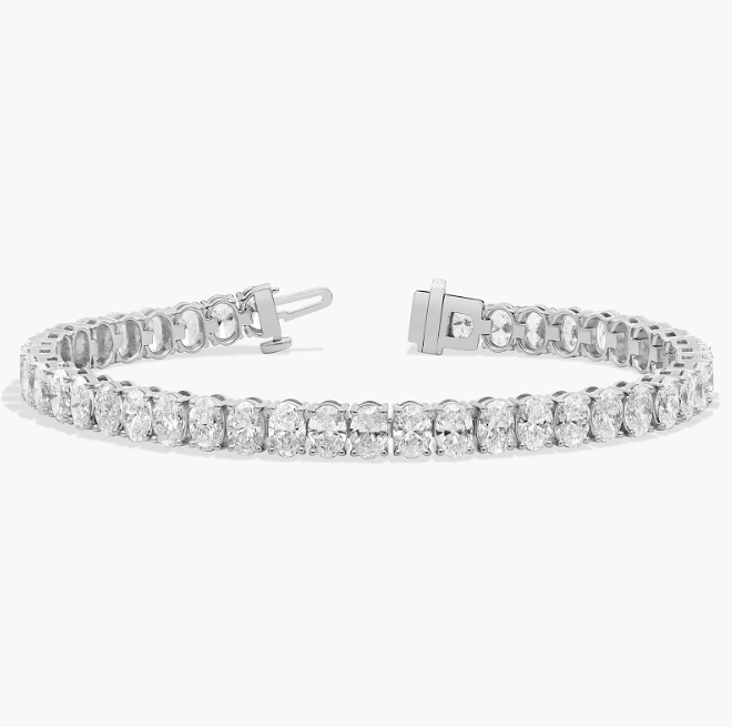 Oval Cut Classic Bracelet (0.2ct each)