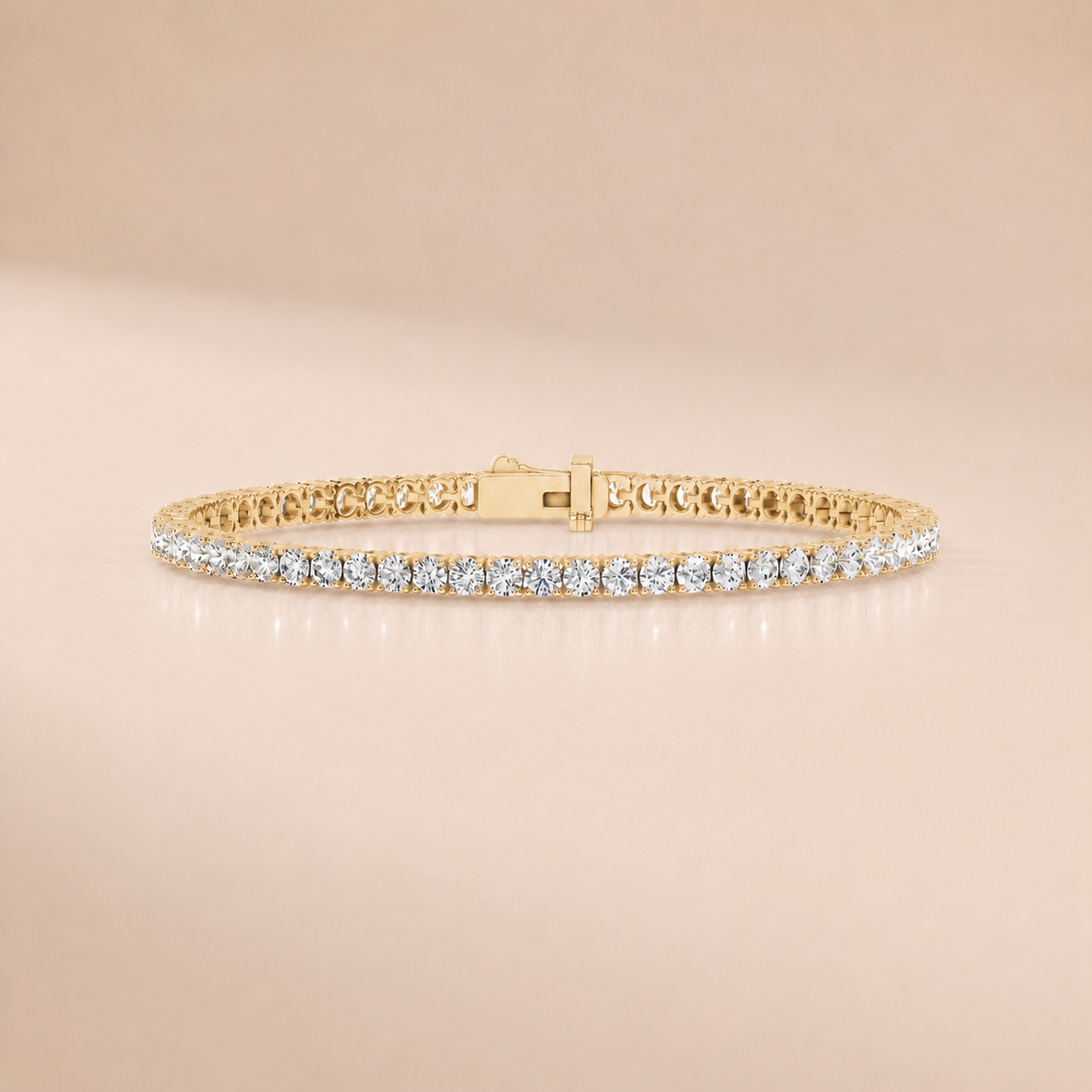 Slim Round Bracelet (0.1ct each)