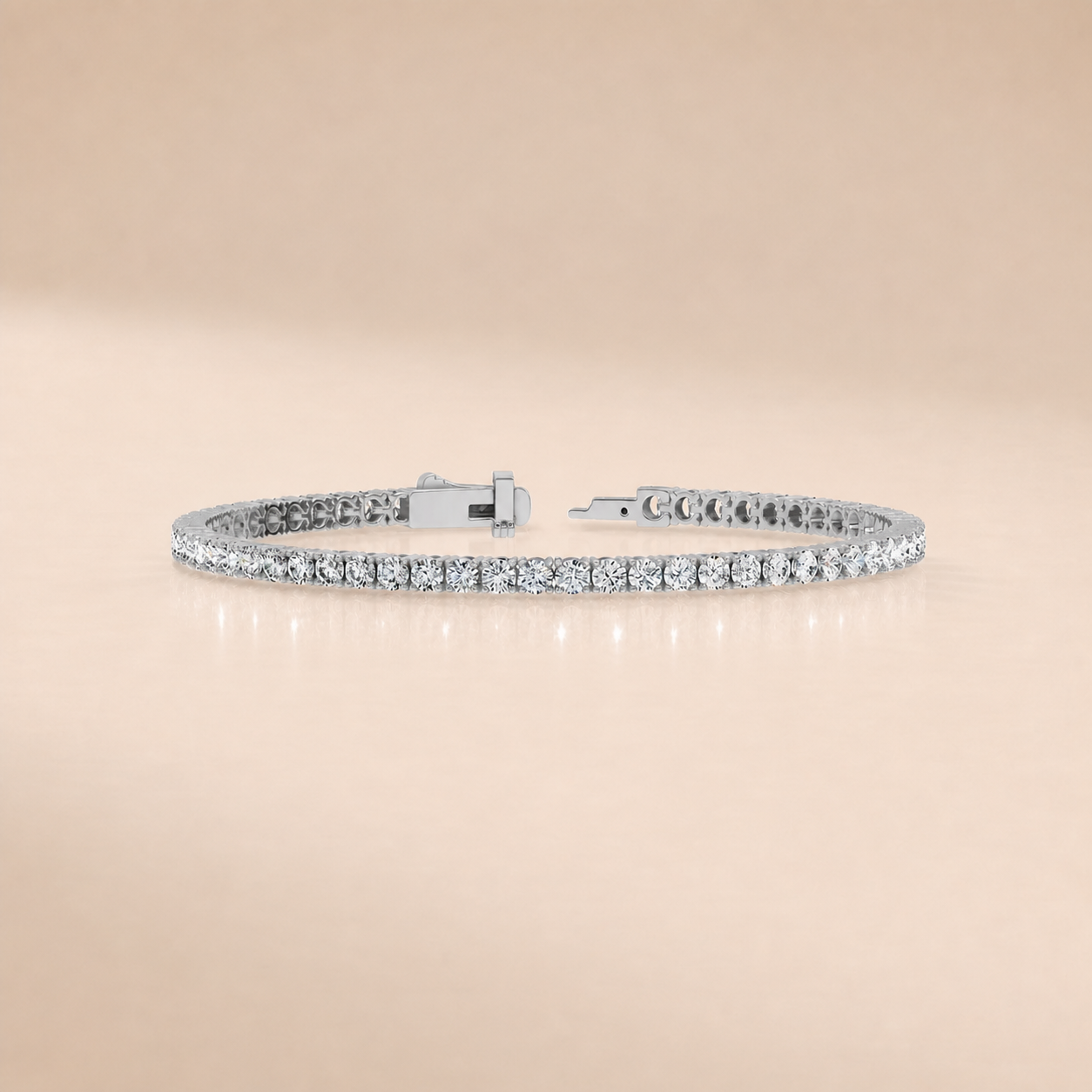Slim Round Bracelet (0.1ct each)
