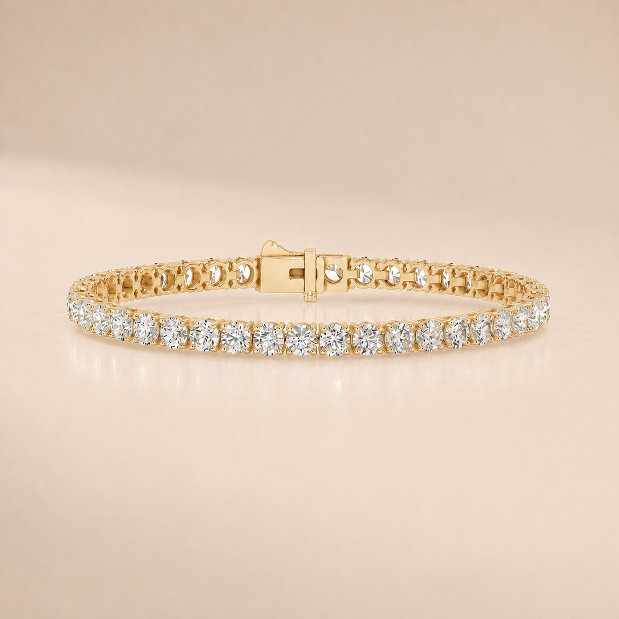 Classic Round Bracelet (0.2ct each)